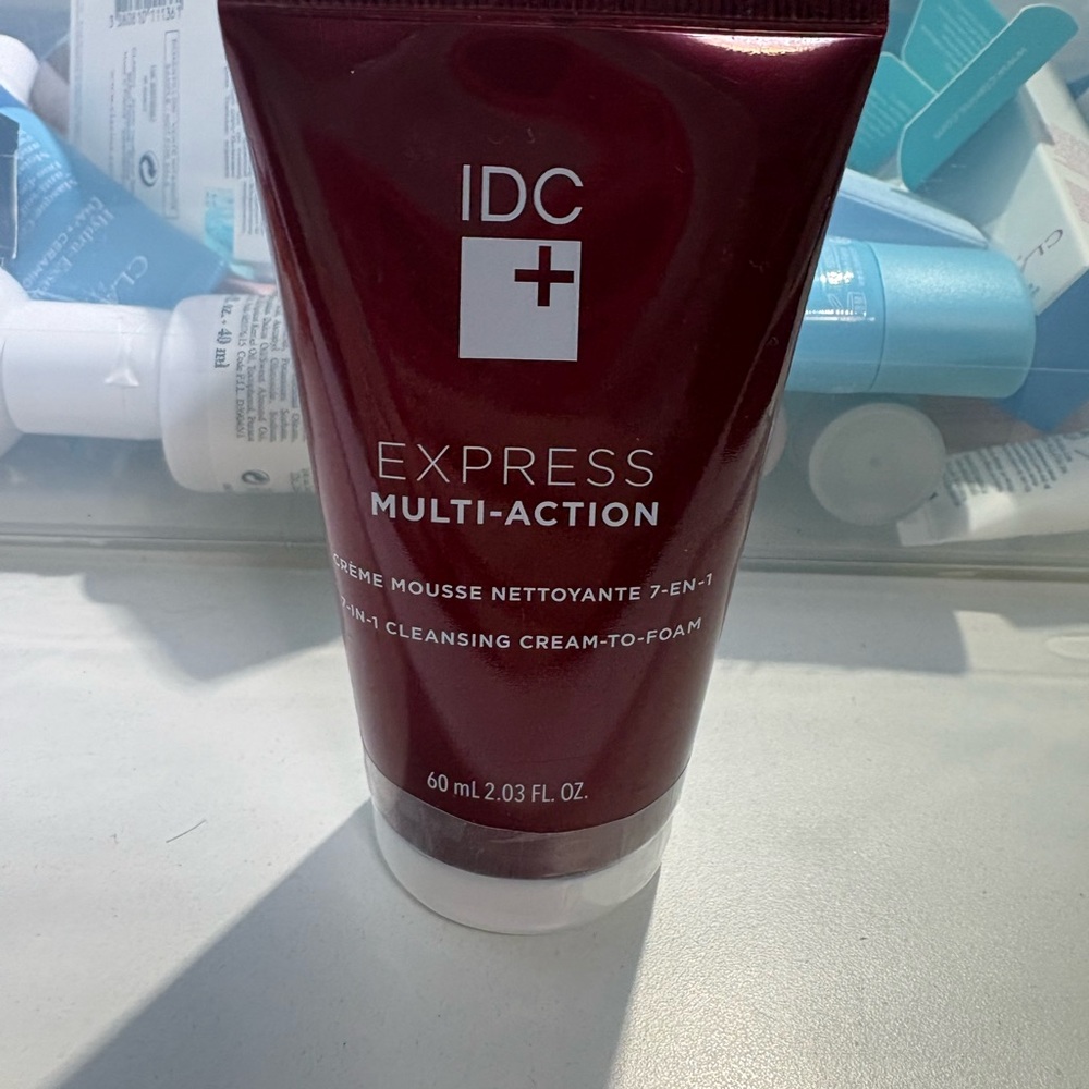 DC Express Multi-Action Cream Mousse